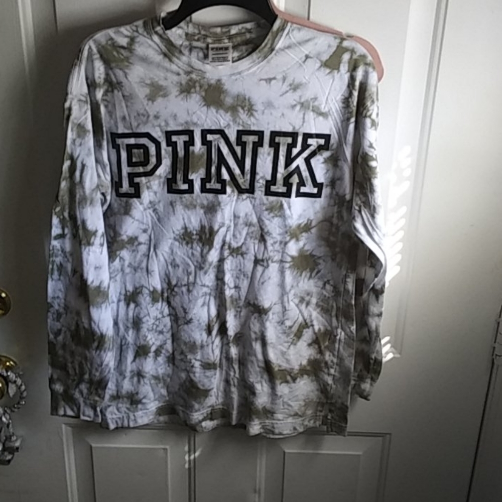 Pink long sleeve tee
